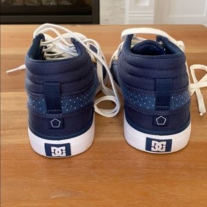 DC Sneakers for Woman